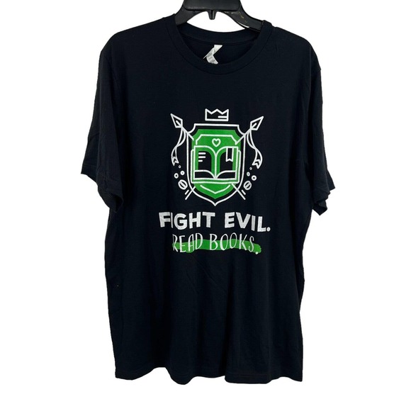 Fight Evil Read Books Graphic Tee XL - Picture 1 of 5